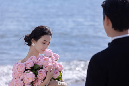 1711610456332902.jpg 0S9A9306.jpg